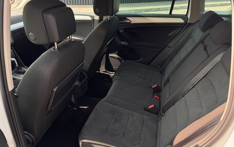 Volkswagen Tiguan II, 2018 год, 3 250 000 рублей, 16 фотография