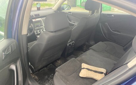 Volkswagen Passat B6, 2006 год, 300 000 рублей, 8 фотография