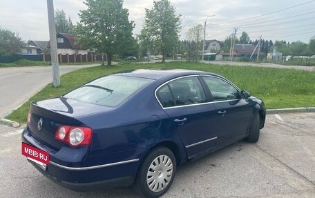 Volkswagen Passat B6, 2006 год, 300 000 рублей, 4 фотография
