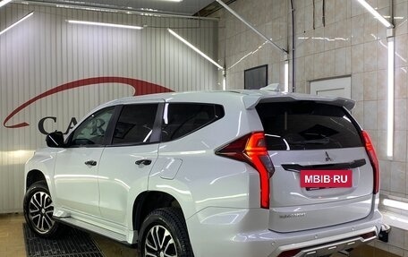 Mitsubishi Pajero Sport III рестайлинг, 2020 год, 5 140 000 рублей, 4 фотография