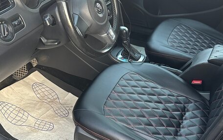 Volkswagen Polo VI (EU Market), 2013 год, 750 000 рублей, 13 фотография