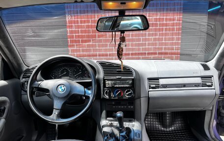 BMW 3 серия, 1993 год, 700 000 рублей, 7 фотография