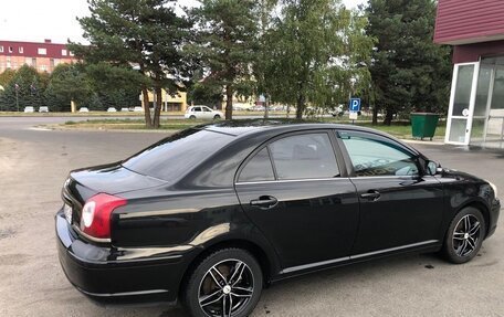 Toyota Avensis III рестайлинг, 2006 год, 935 000 рублей, 8 фотография