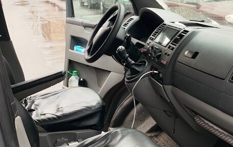 Volkswagen Transporter T5 рестайлинг, 2004 год, 780 000 рублей, 7 фотография