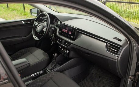 Skoda Rapid II, 2021 год, 1 830 000 рублей, 20 фотография