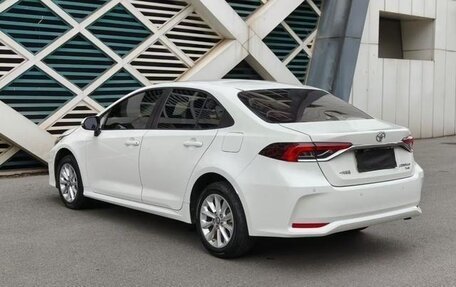 Toyota Corolla, 2021 год, 1 300 443 рублей, 2 фотография