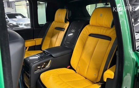Rolls-Royce Cullinan, 2021 год, 53 190 000 рублей, 8 фотография