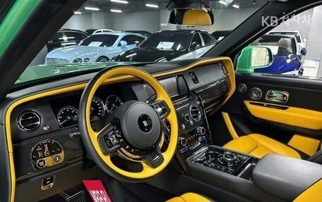 Rolls-Royce Cullinan, 2021 год, 53 190 000 рублей, 13 фотография