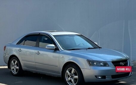 Hyundai Sonata VI, 2006 год, 679 000 рублей, 3 фотография