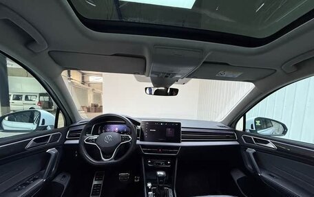 Volkswagen Tiguan II, 2022 год, 2 650 008 рублей, 9 фотография