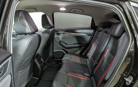 Haval F7x I, 2023 год, 2 250 000 рублей, 17 фотография
