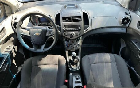 Chevrolet Aveo III, 2013 год, 750 000 рублей, 11 фотография