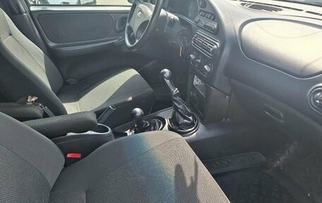 Chevrolet Niva I рестайлинг, 2011 год, 259 000 рублей, 15 фотография