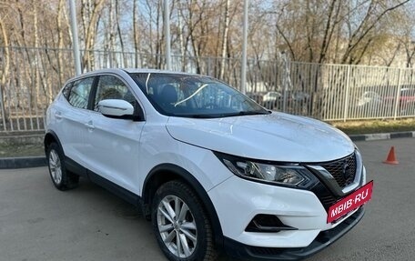 Nissan Qashqai, 2021 год, 1 555 000 рублей, 2 фотография