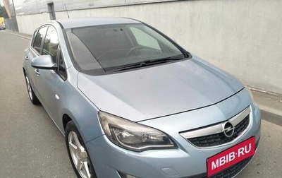Opel Astra J, 2011 год, 550 000 рублей, 1 фотография