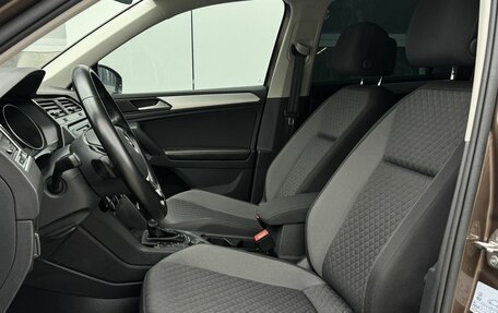 Volkswagen Tiguan II, 2019 год, 2 790 000 рублей, 16 фотография