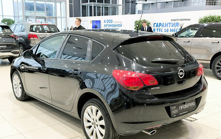 Opel Astra J, 2011 год, 590 000 рублей, 7 фотография