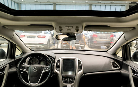 Opel Astra J, 2011 год, 590 000 рублей, 14 фотография