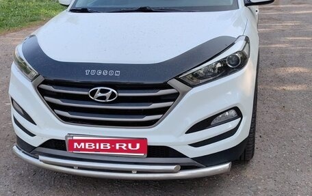 Hyundai Tucson III, 2016 год, 2 050 000 рублей, 2 фотография