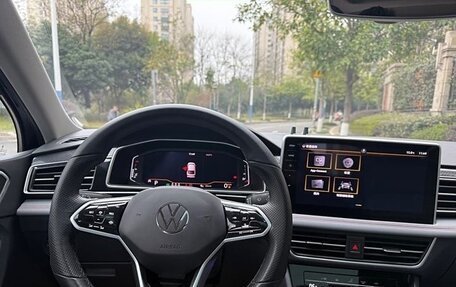Volkswagen Tiguan II, 2022 год, 2 100 008 рублей, 9 фотография