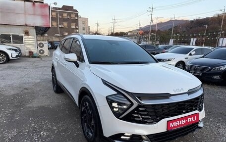 KIA Sportage IV рестайлинг, 2022 год, 1 930 000 рублей, 2 фотография