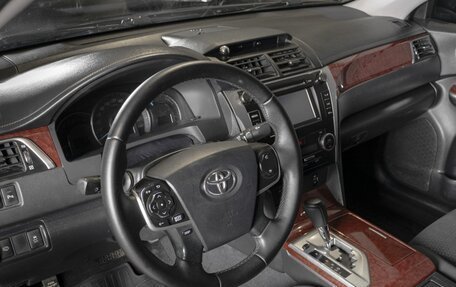 Toyota Camry, 2013 год, 1 750 000 рублей, 3 фотография