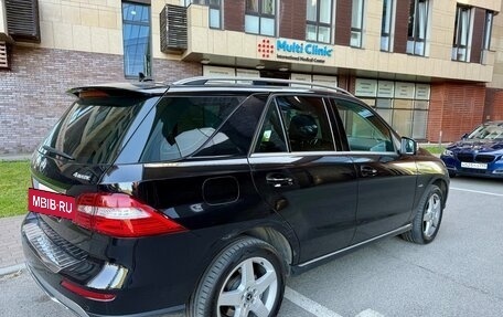 Mercedes-Benz M-Класс, 2012 год, 2 500 000 рублей, 9 фотография