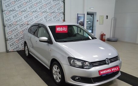 Volkswagen Polo VI (EU Market), 2015 год, 999 000 рублей, 5 фотография