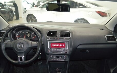 Volkswagen Polo VI (EU Market), 2015 год, 999 000 рублей, 24 фотография