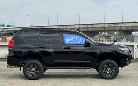 Toyota Land Cruiser Prado 150 рестайлинг 2, 2021 год, 3 450 199 рублей, 7 фотография