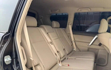 Toyota Land Cruiser Prado 150 рестайлинг 2, 2021 год, 3 450 199 рублей, 13 фотография
