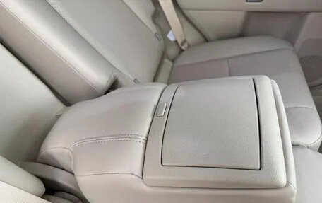 Toyota Land Cruiser Prado 150 рестайлинг 2, 2021 год, 3 450 199 рублей, 23 фотография