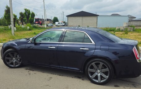 Chrysler 300C II, 2012 год, 1 900 000 рублей, 8 фотография