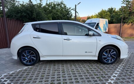 Nissan Leaf I, 2016 год, 1 050 000 рублей, 6 фотография