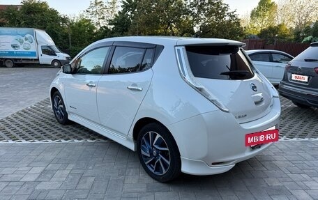 Nissan Leaf I, 2016 год, 1 050 000 рублей, 3 фотография