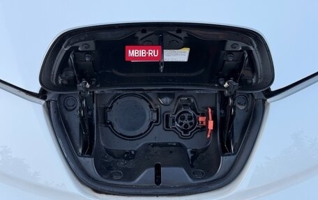 Nissan Leaf I, 2016 год, 1 050 000 рублей, 10 фотография
