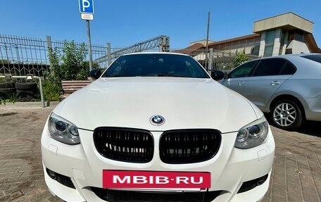 BMW 3 серия, 2011 год, 1 850 000 рублей, 3 фотография