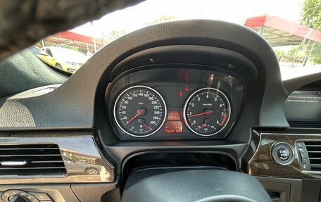 BMW 3 серия, 2011 год, 1 850 000 рублей, 12 фотография