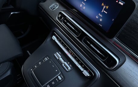 Mercedes-Benz V-Класс, 2024 год, 13 989 000 рублей, 35 фотография