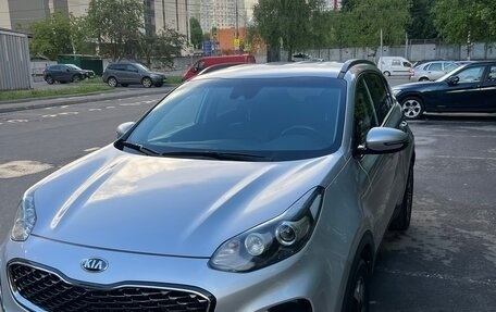 KIA Sportage IV рестайлинг, 2019 год, 2 800 000 рублей, 2 фотография