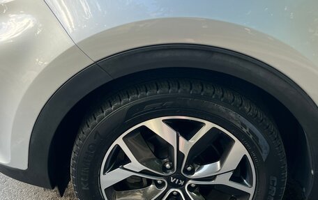 KIA Sportage IV рестайлинг, 2019 год, 2 800 000 рублей, 26 фотография
