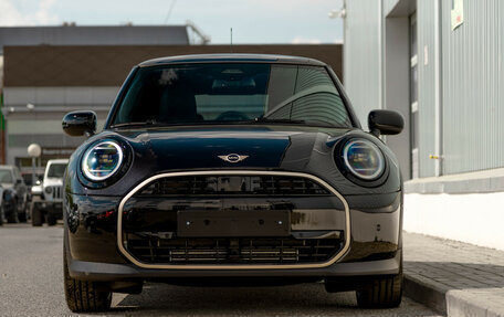 MINI Hatch, 2024 год, 5 800 000 рублей, 2 фотография