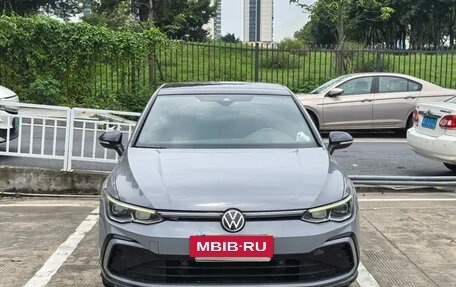 Volkswagen Golf VIII, 2021 год, 1 699 810 рублей, 2 фотография