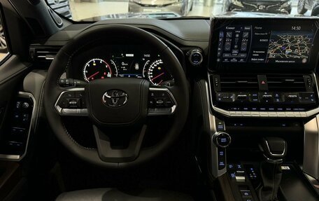 Toyota Land Cruiser, 2024 год, 13 000 000 рублей, 11 фотография