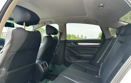 Honda Inspire, 2020 год, 1 650 000 рублей, 20 фотография