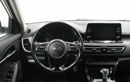 KIA Seltos I, 2020 год, 1 899 900 рублей, 10 фотография