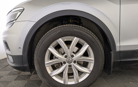 Volkswagen Tiguan II, 2020 год, 2 895 000 рублей, 12 фотография