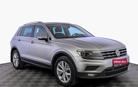 Volkswagen Tiguan II, 2020 год, 2 895 000 рублей, 3 фотография
