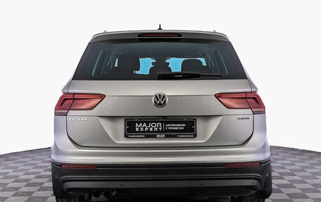 Volkswagen Tiguan II, 2020 год, 2 895 000 рублей, 6 фотография
