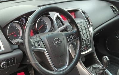 Opel Astra J, 2011 год, 595 000 рублей, 1 фотография